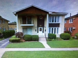 4504 Elm Ave APT B, Brookfield, IL 60513