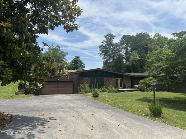 7121 Stone Mill Dr, Knoxville, TN 37919