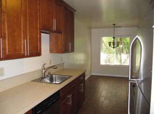 125 Ascot Ct APT 5, Moraga, CA 94556