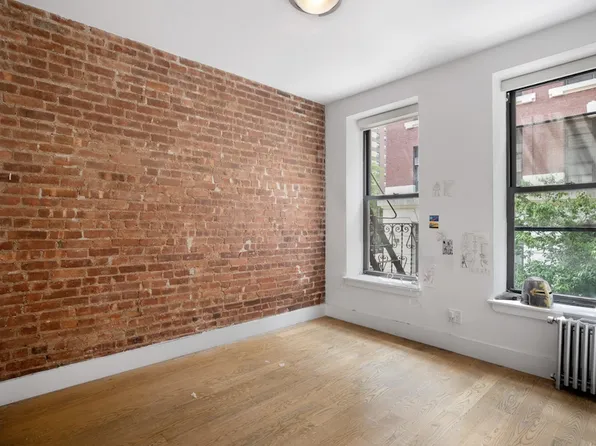 210 Rivington Street 2A image 3 of 10