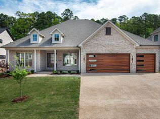 127 Abington Dr, Little Rock, AR 72223