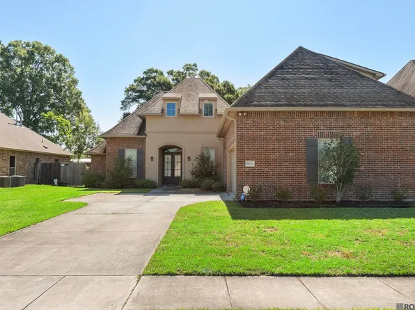 18032 River Landing Dr, Prairieville, LA 70769