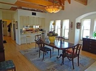 121 Camino Acote #A, Santa Fe, NM 87508