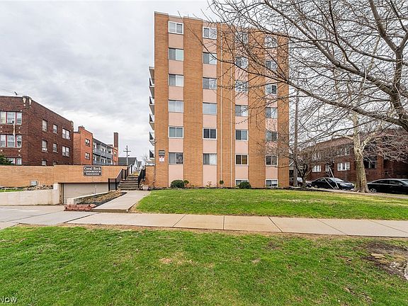 2nd image of 12029 Clifton Blvd APT 505