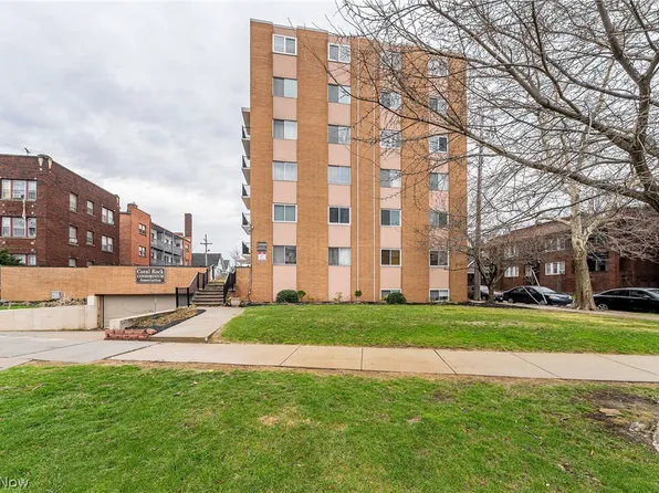 12029 Clifton Blvd APT 505, Lakewood, OH 44107