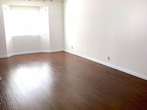 3rd image of 908 S Golden West Ave Unit 3