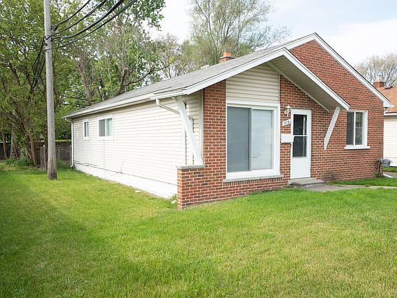 4th image of 976 E Annabelle Ave