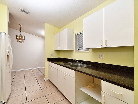 5th image of 420 Alabama Rd S