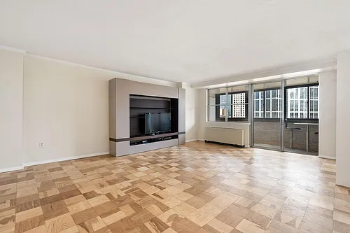 6 Whittier Pl #12M Photo 1