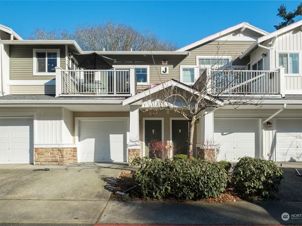 21048 40th Place S #J-3, SeaTac, WA 98198
