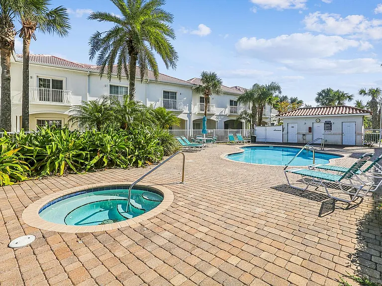361 Royal Caribbean Ct #2-ID1253541P — Photo 6