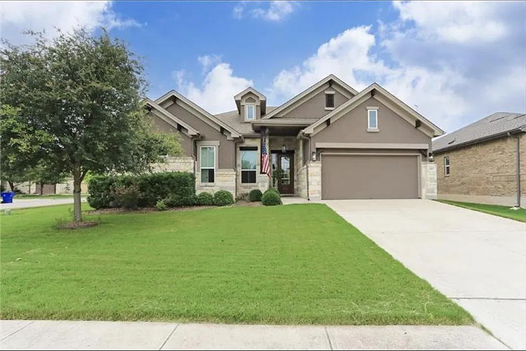 3101 Madisina Dr — Photo 1