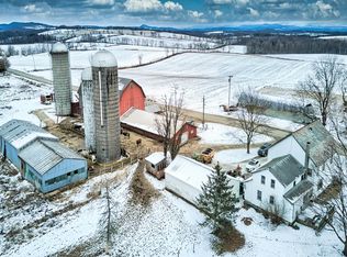 399 Bell Rd, Schaghticoke, NY 12154