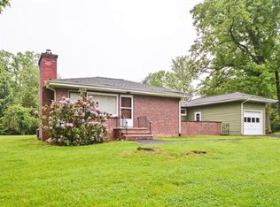 28 Sycamore Ave, Berkeley Heights, NJ 07922