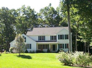 6 Elsie Ln, Clinton, CT 06413