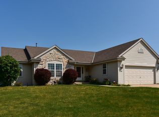 649 Swan Dr, Waterford, WI 53185