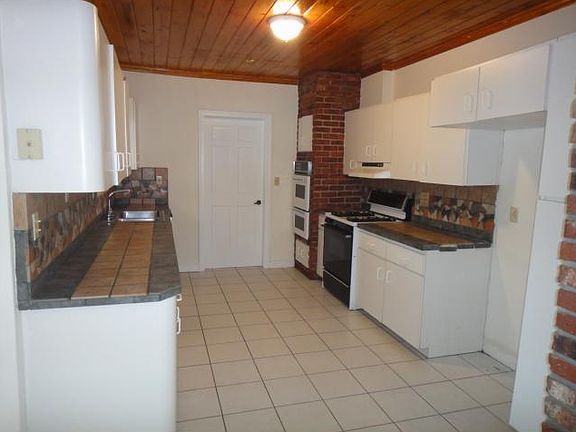 4th image of 8880 Caribbean Blvd