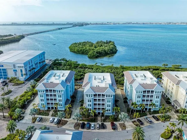 392 Aruba Cir Unit 401, Bradenton, FL 34209