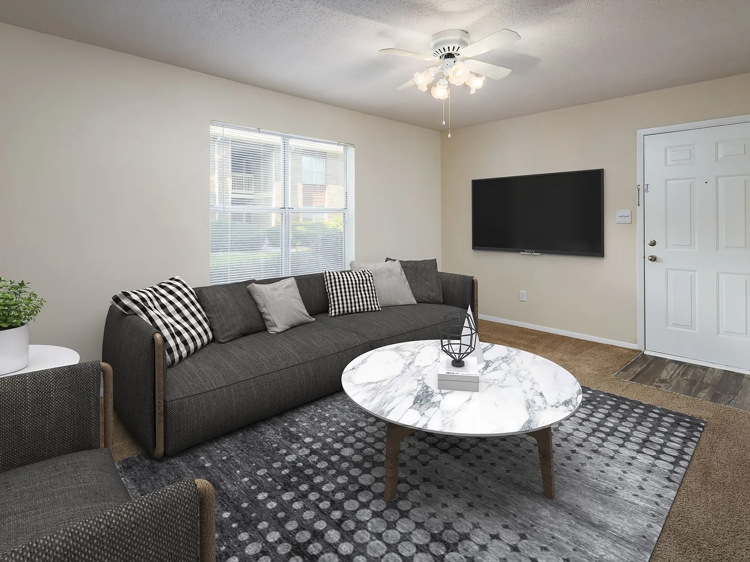 Turtle Creek Apartments — Photo 2