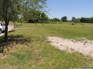 937 N Academy Ave, New Braunfels, TX 78130