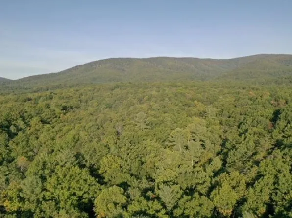 13 Mountain Run Rd, Churchville, VA 24421