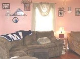 970 Green Ter, Lancaster, PA 17601