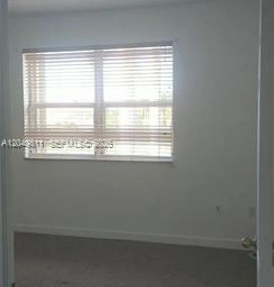 4163 NE 11th St #Townhouse 4163 — Photo 13
