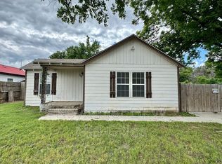 313 Worthview Dr, River Oaks, TX 76114