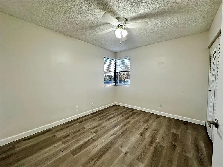 5641 Riverside Dr #306B1 — Photo 14