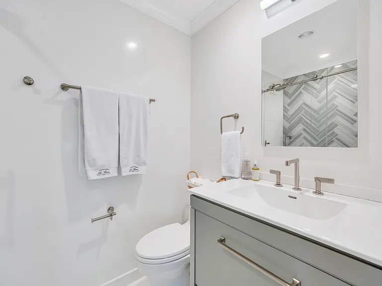25 Broidy Ln — Photo 18
