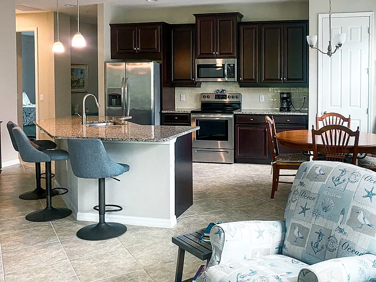 26115 Palace Ln — Photo 4
