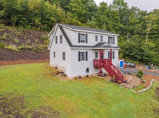 231 Riverdale Rd, New Boston, NH 03070