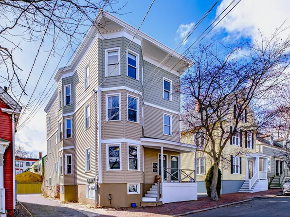 22 Vesper Street, Portland, ME 04101