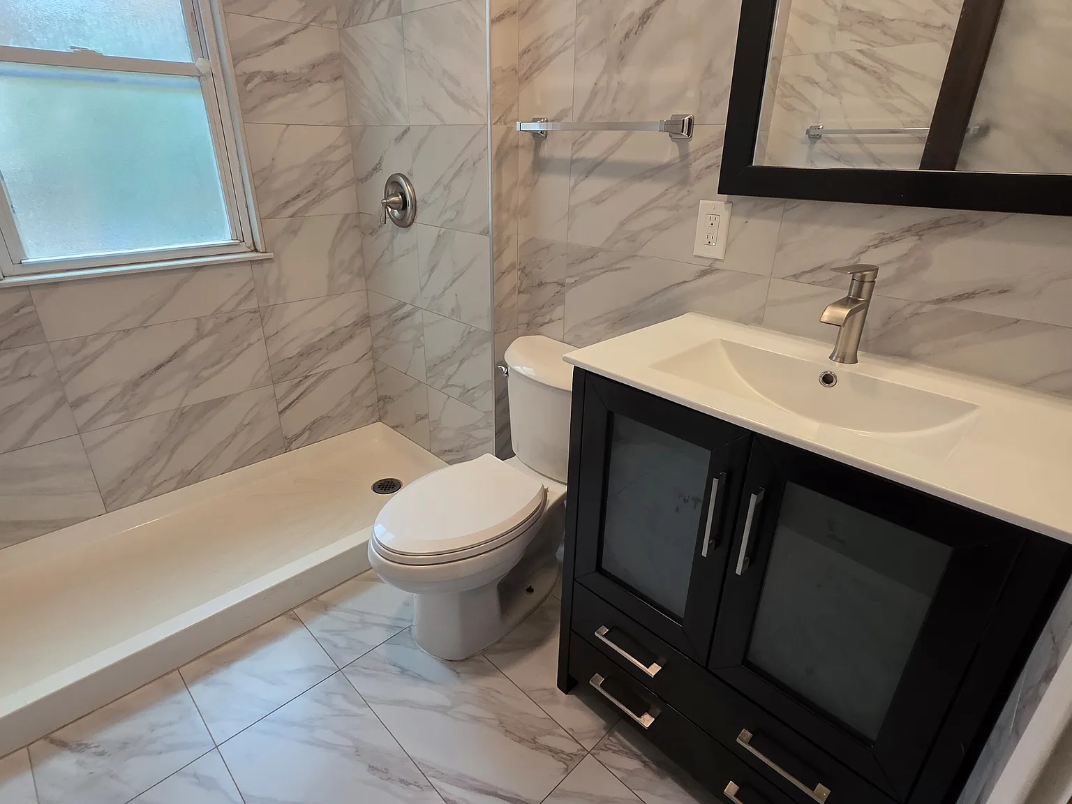 2 bed, 1200 sqft, $1,500 — Photo 3