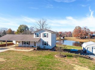 3149 Courtney Huntsville Rd, Yadkinville, NC 27055