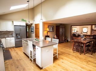 99 Bennett Rd, Wilbraham, MA 01095