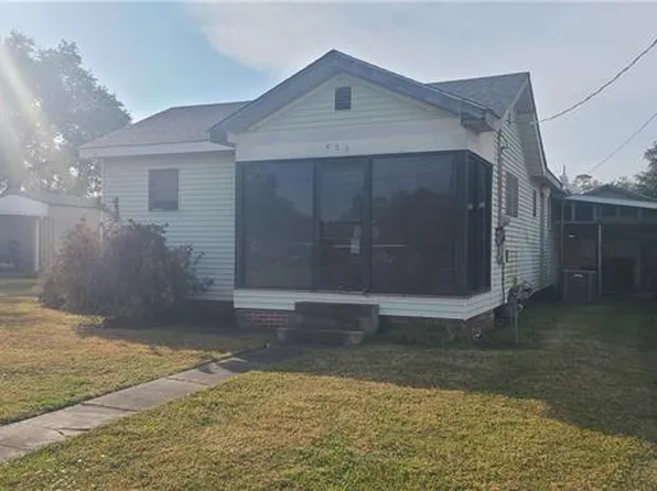 833 Apple St, Norco, LA 70079