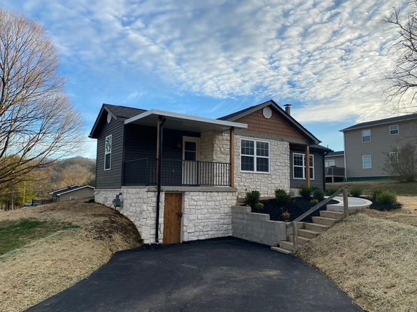 811 Ridgeview Dr