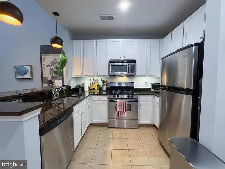 2665 Prosperity Ave #444 — Photo 11
