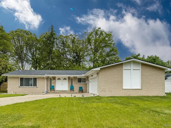 24970 Thorndyke St, Southfield, MI 48033