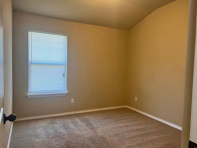 2504 Inspiration Dr — Photo 17