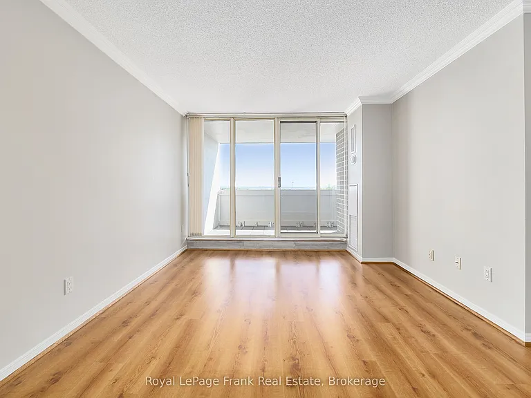 44 Falby Ct #909 — Photo 8