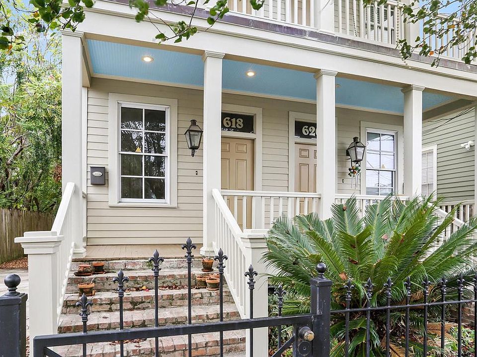 1st image of 618 1st St #618
