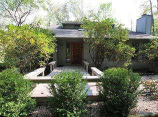 5744 Bridlewood Dr, Roanoke, VA 24018