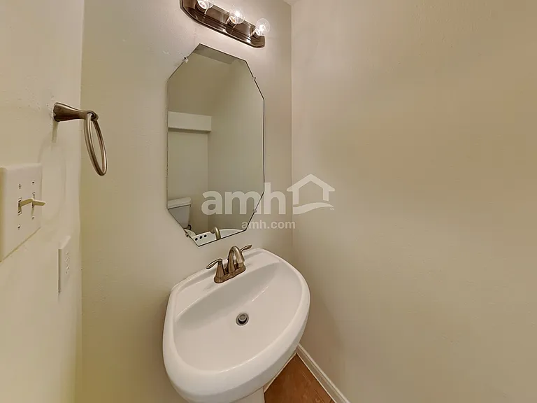 8339 Loetsch Ridge Way — Photo 10