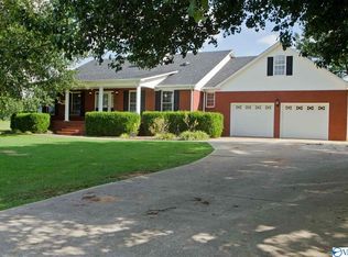 25160 Bain Rd, Athens, AL 35613