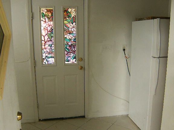 5th image of 4442 Wheatley St