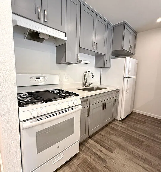 1222 Olive Dr #105 — Photo 4