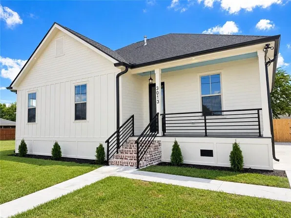 3013 Lyndell Dr, Chalmette, LA 70043