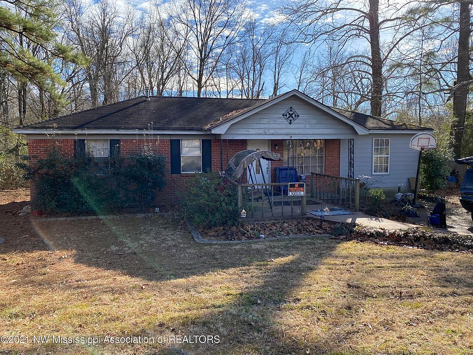 1st image of 5681 Caroline Dr